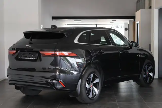 Jaguar F-Pace – 4