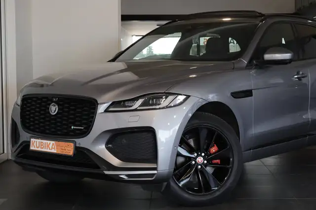 Jaguar F-Pace – 2