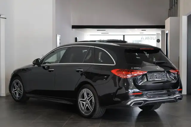 Mercedes-Benz C 300 – 4