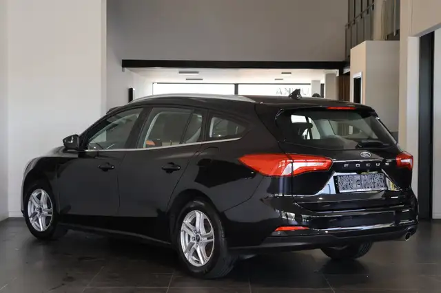 Ford Focus – 4