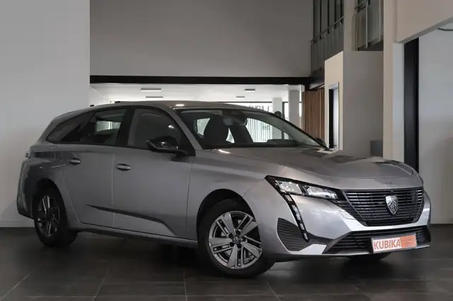 Peugeot 308 – 3