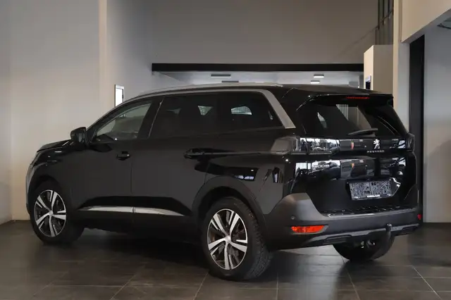 Peugeot 5008 – 4