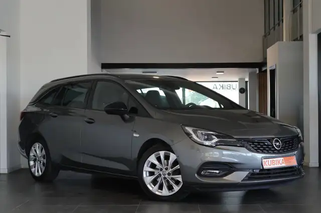 Opel Astra – 3