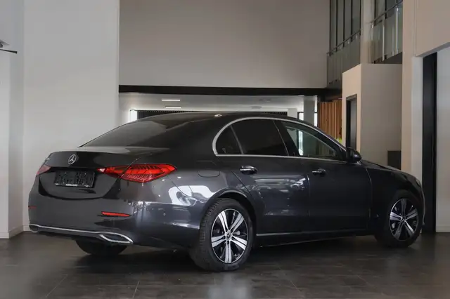 Mercedes-Benz C 300 – 4
