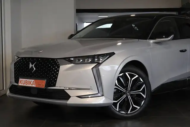 DS Automobiles 4 – 2
