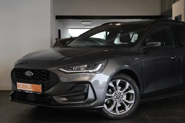 Ford Focus – 2