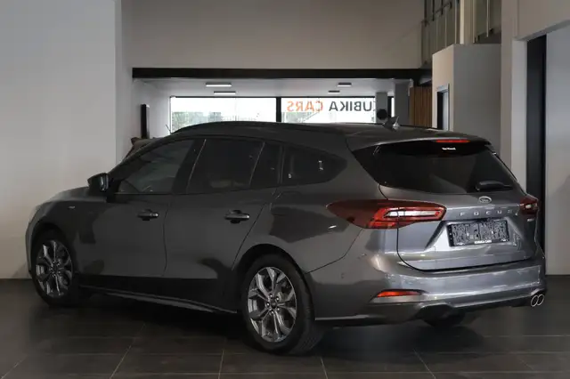 Ford Focus – 4