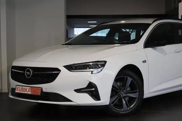 Opel Insignia – 2