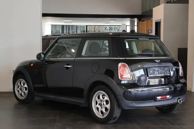 MINI One D – 3
