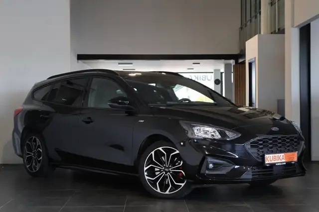 Ford Focus – 3