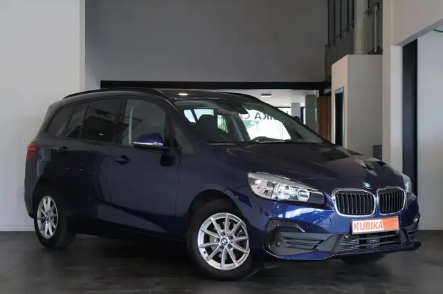 BMW 216 – 3