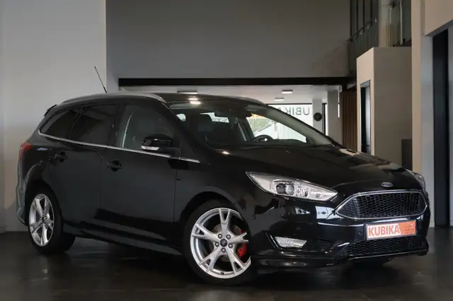 Ford Focus – 2