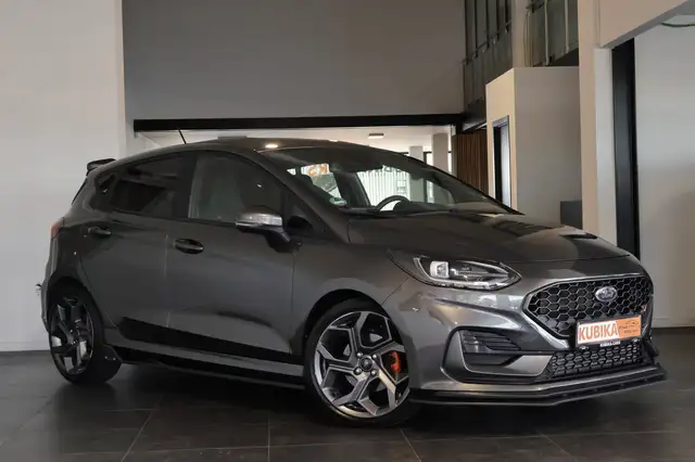Ford Fiesta – 3
