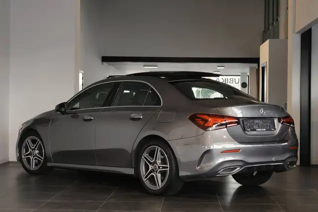 Mercedes-Benz A 180 – 4