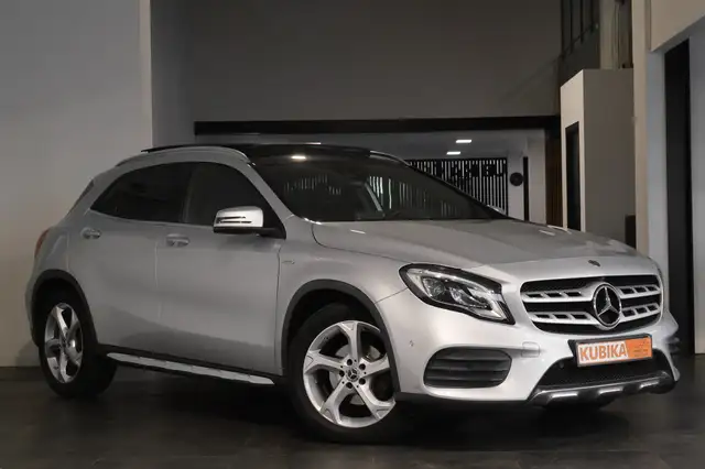Mercedes-Benz GLA 200 – 3
