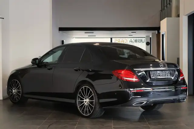 Mercedes-Benz E 220 – 4